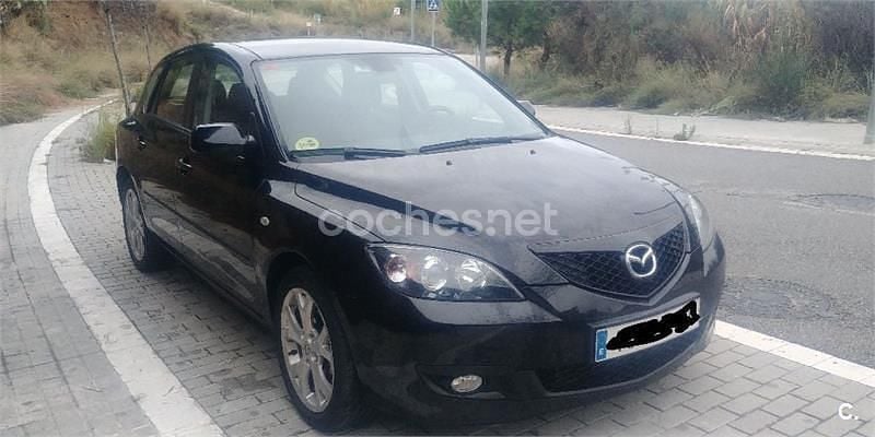 Negro Usado 2006 Mazda 3 Active Berlina | 3900 € (Buen precio) - Imagen 1/4