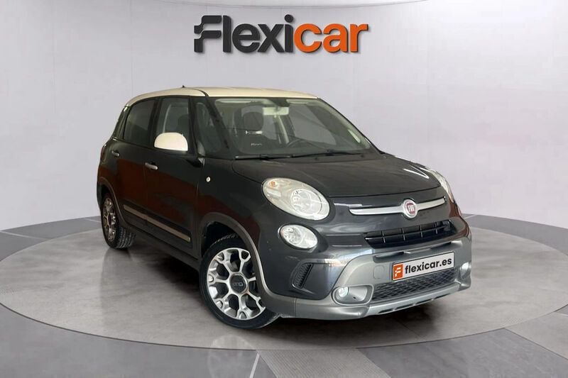 Gris Usado 2017 Fiat 500L Trekking Monovolumen | 10.590 € (Precio justo) - Imagen 1/4
