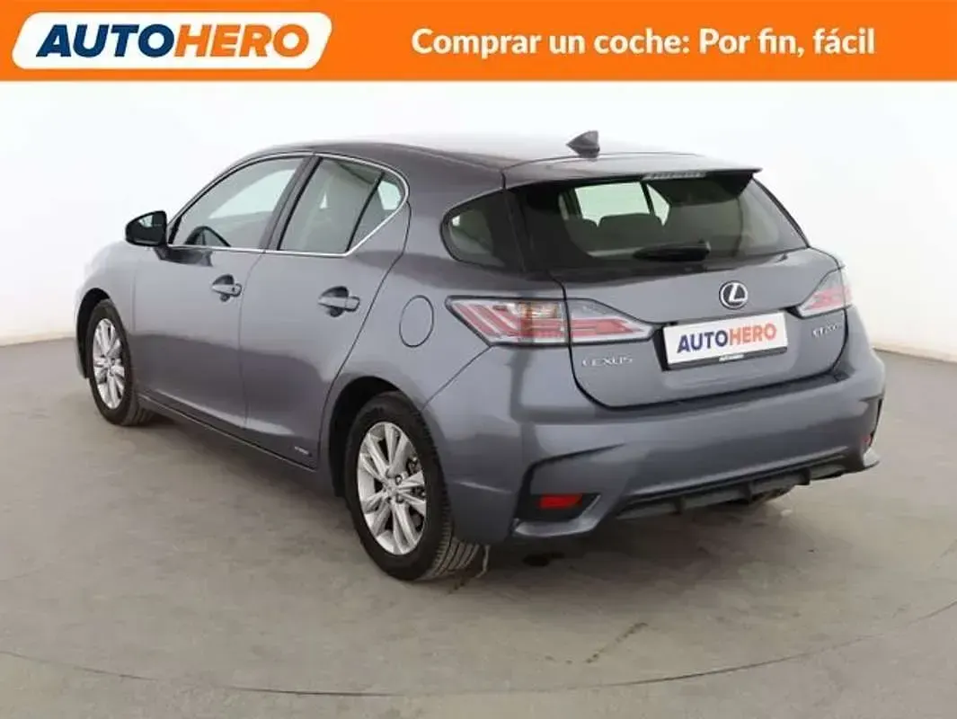 Usado Lexus CT200h Executive Line 136 CV (100 kW) 2016 Gris Utilitario