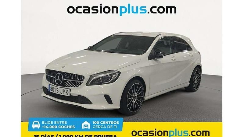 Blanco Usado 2016 Mercedes A200 Utilitario | 20.690 € (Caro) - Imagen 1/4