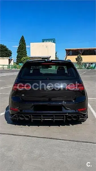 Usado VW Golf VII R 310 CV (228 kW) 2018 Negro Berlina