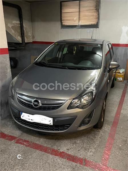 Gris / plata Usado 2014 Opel Corsa Selective Berlina | 5500 € (Buen precio) - Imagen 1/4
