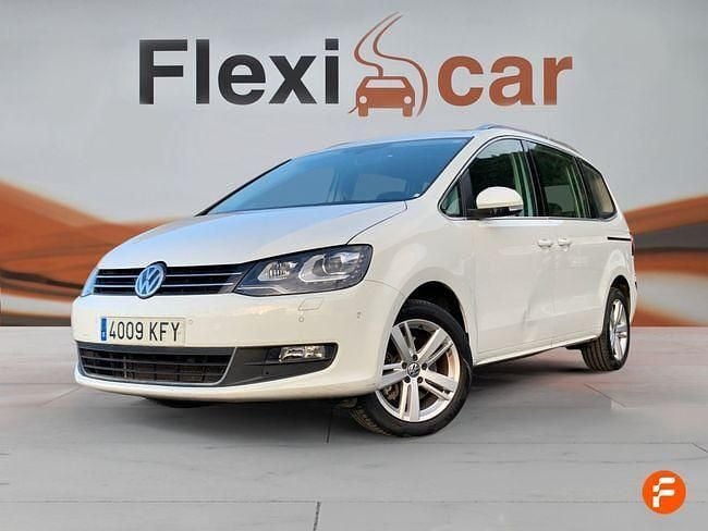Usado VW Sharan Advance 186 CV (136 kW) 2017 Blanco Monovolumen