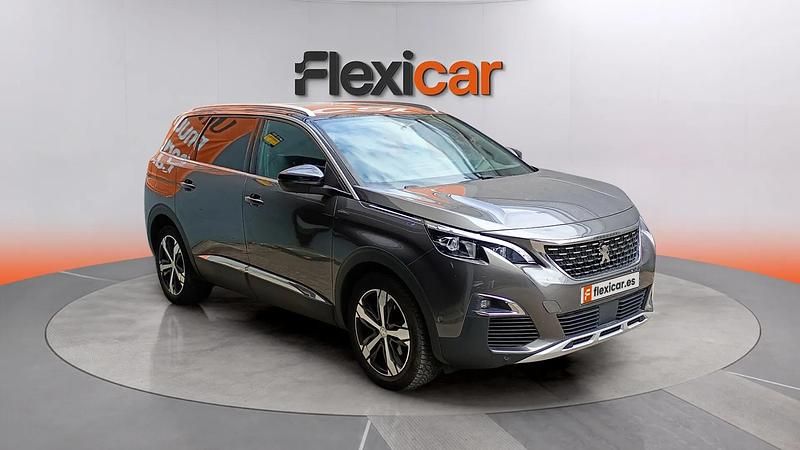 Usado Peugeot 5008 GT-line 131 CV (96 kW) 2020 Gris SUV
