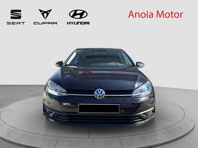 Usado VW Golf VII Advance 110 CV (80 kW) 2018 Negro Utilitario