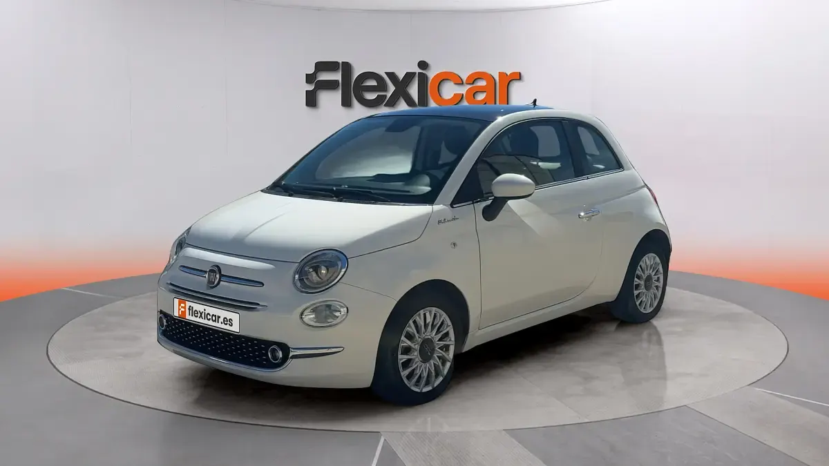 Usado Fiat 500 Dolcevita 71 CV (52 kW) 2023 Blanco Berlina