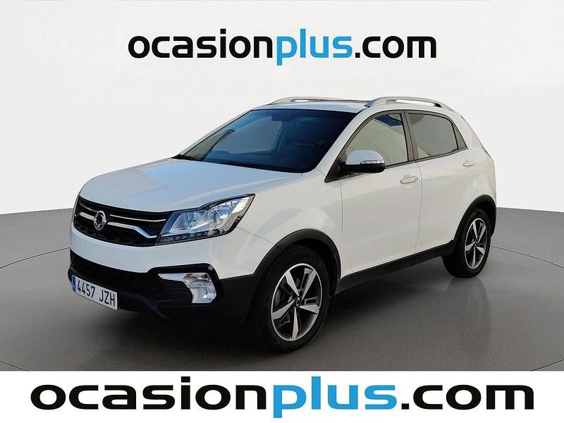 Usado Ssangyong (KGM) Korando Limited 178 CV (130 kW) 2017 Blanco SUV