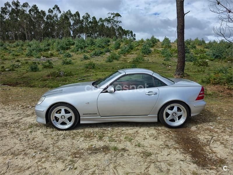 Usado Mercedes SLK230 193 CV (141 kW) 1998 Gris / plata Descapotable