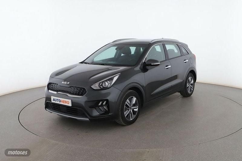 Gris Usado 2022 Kia Niro SUV | 19.599 € (Precio justo) - Imagen 1/3