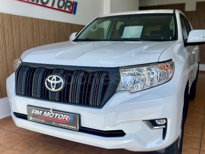 Usado Toyota Land Cruiser 177 CV (130 kW) 2019 Blanco SUV