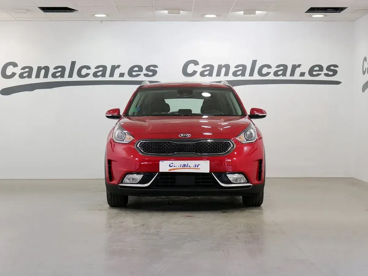 Usado Kia Niro 141 CV (103 kW) 2017 Rojo SUV