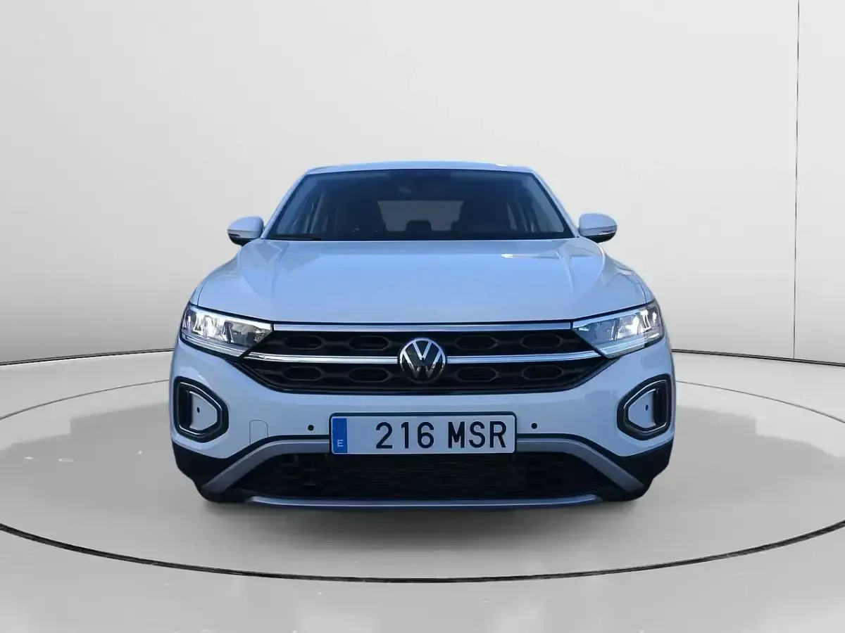 Usado VW T-Roc 116 CV (85 kW) 2024 Blanco SUV