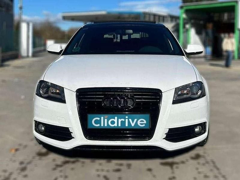 Usado Audi A3 Cabriolet Attraction 160 CV (117 kW) 2010 Blanco Descapotable