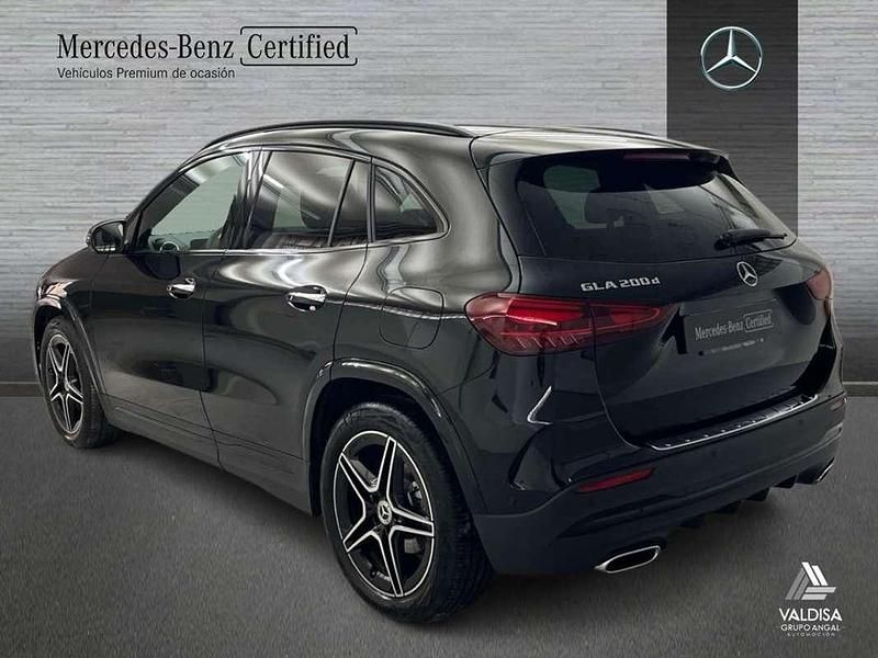 Usado Mercedes GLA200 150 CV (110 kW) 2025 SUV