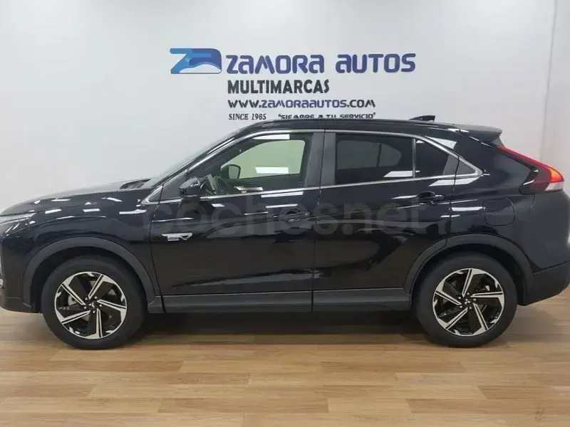 Usado Mitsubishi Eclipse Cross 188 CV (138 kW) 2021 Negro SUV