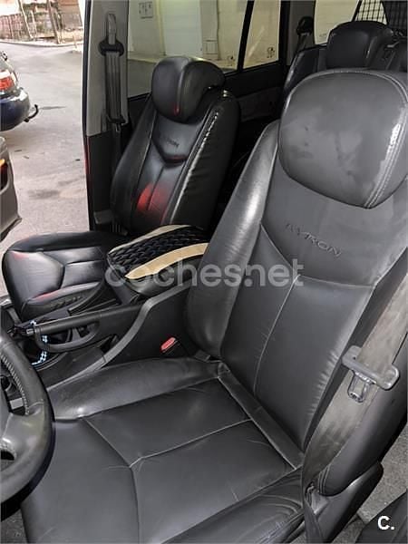 Gris / plata Usado 2006 Ssangyong (KGM) Kyron Limited SUV | 4000 € - Imagen 1/4