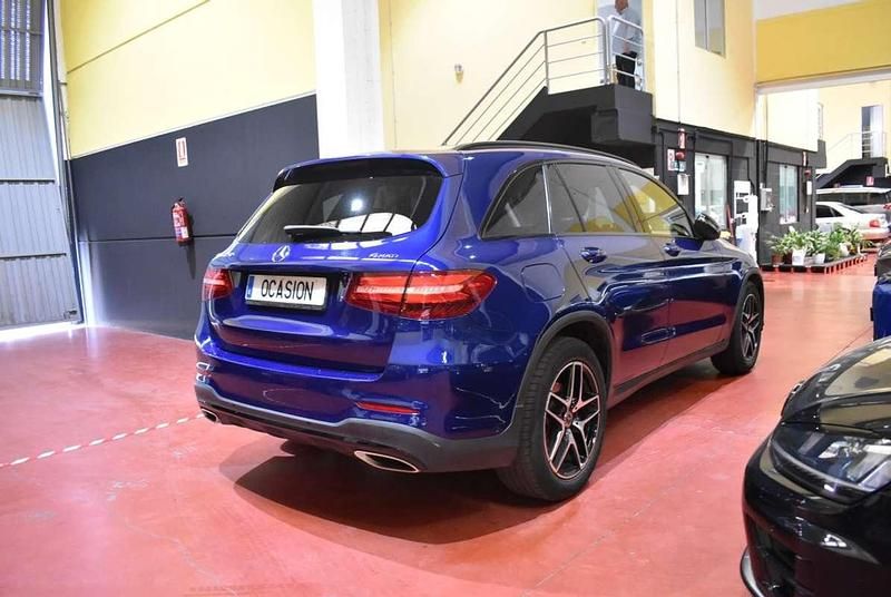 Usado Mercedes GLC250 211 CV (155 kW) 2019 Azul SUV