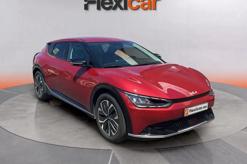 Rojo Usado 2023 Kia EV6 Air SUV | 26.990 € - Imagen 1/4