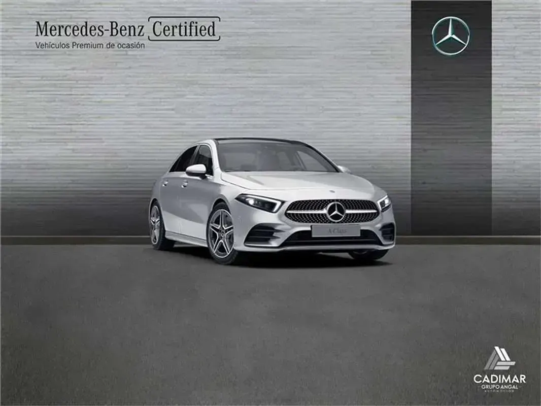 Usado Mercedes A250 218 CV (160 kW) 2021 Berlina