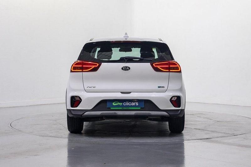 Usado Kia Niro 141 CV (103 kW) 2020 Blanco SUV