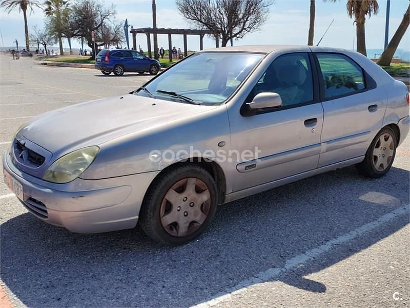 Usado Citroën Xsara 110 CV (80 kW) 2002 Gris / plata Berlina
