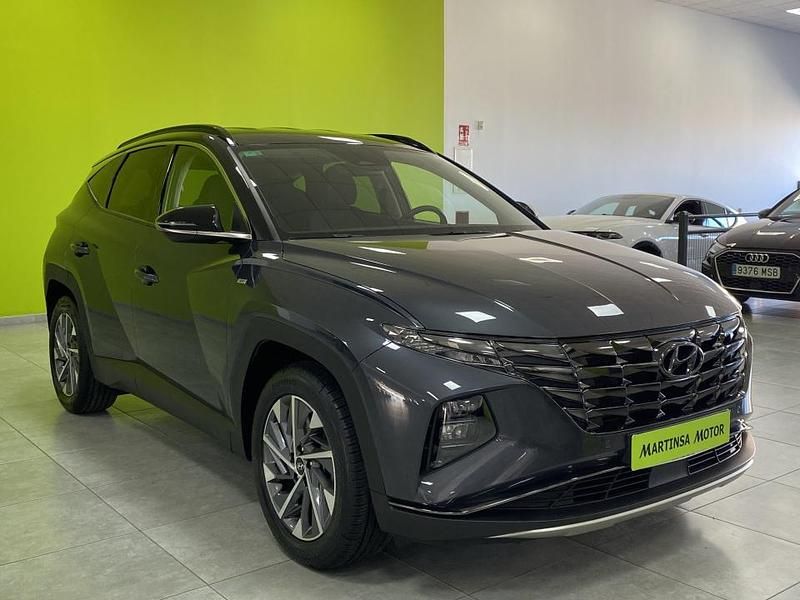 Usado Hyundai Tucson 136 CV (100 kW) 2021 Gris SUV