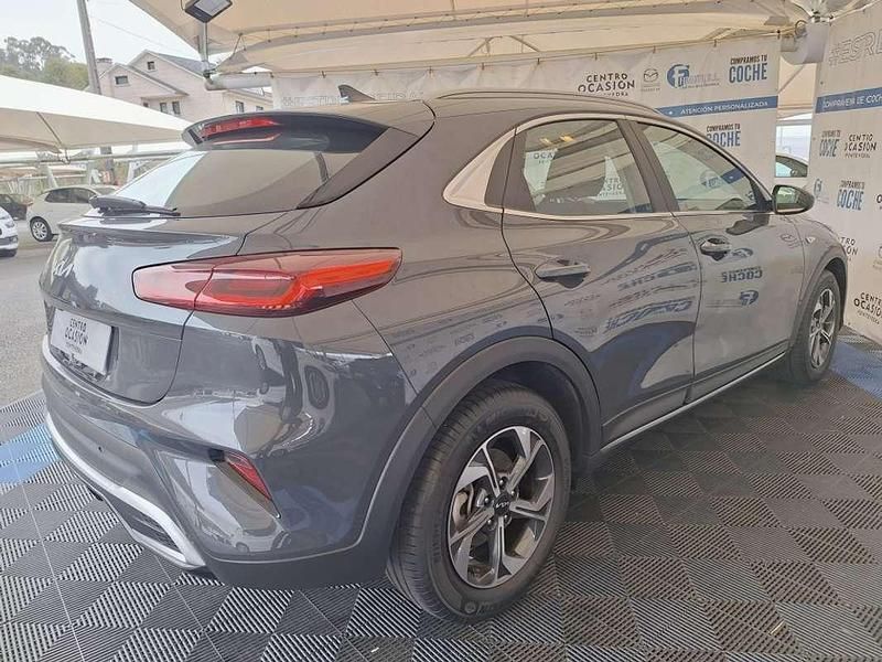 Usado Kia XCeed 101 CV (74 kW) 2024 Gris SUV