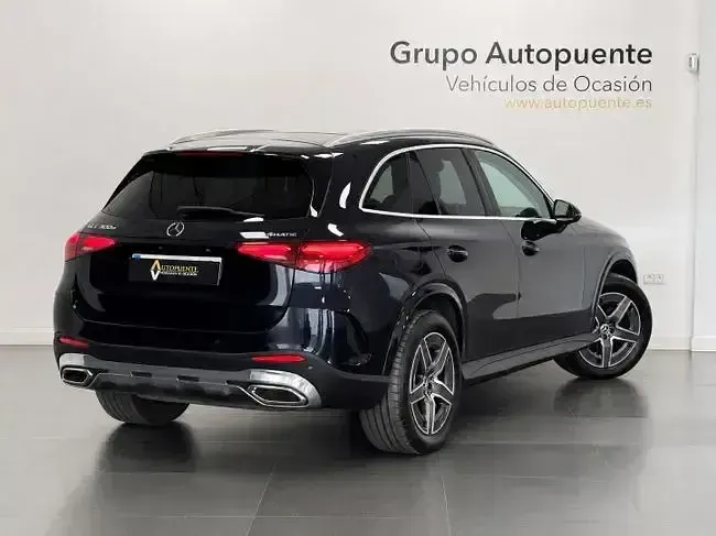 Usado Mercedes GLC300e AMG 313 CV (230 kW) 2024 Azul SUV