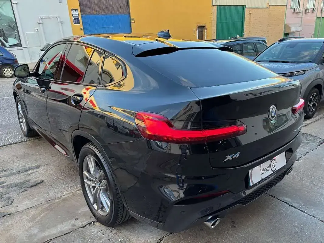 Usado BMW X4 M Sport 190 CV (139 kW) 2021 Negro SUV