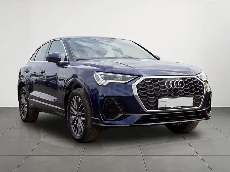 Usado Audi Q3 Sportback S-Line 245 CV (180 kW) 2023 Azul SUV