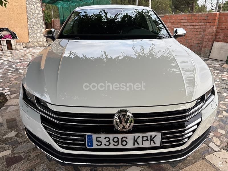 Usado VW Arteon 190 CV (139 kW) 2018 Blanco Berlina