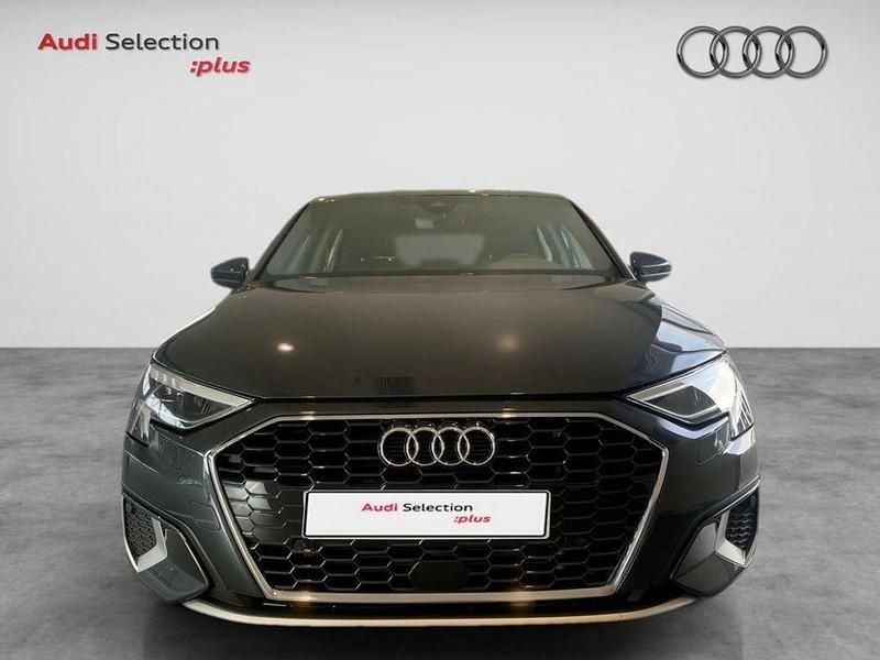 Usado Audi A3 Sportback e-tron Advanced Plus 204 CV (150 kW) 2024 Gris Utilitario