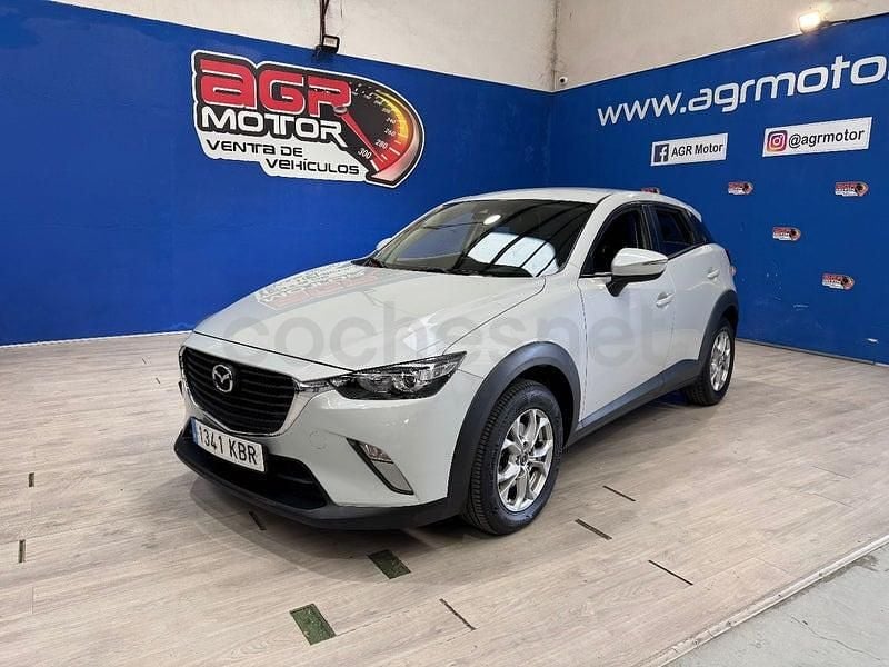 Usado Mazda CX-3 Luxury 120 HP (88 kW) 2017 Cinzento SUV
