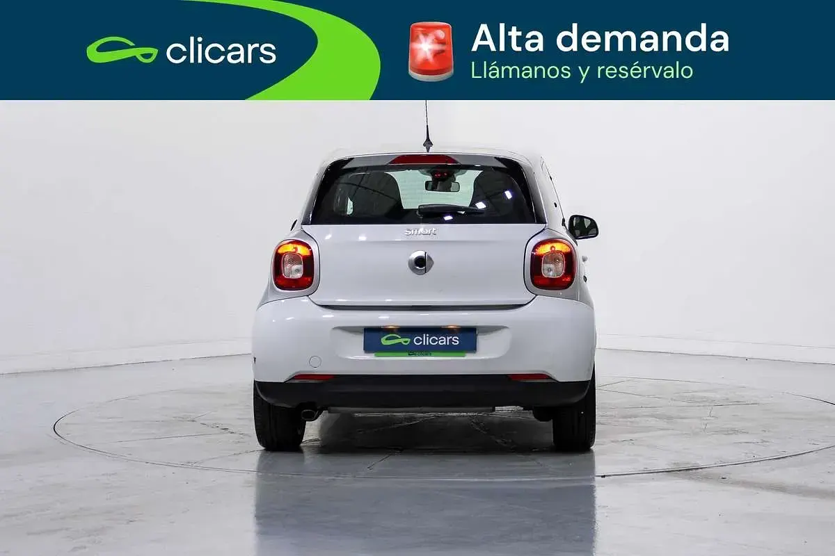 Usado Smart ForFour Passion 71 CV (52 kW) 2015 Blanco Utilitario