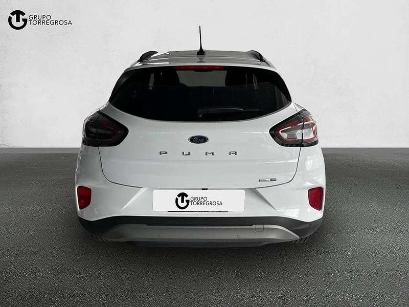 Usado Ford Puma Titanium 125 HP (91 kW) 2022 Branco SUV