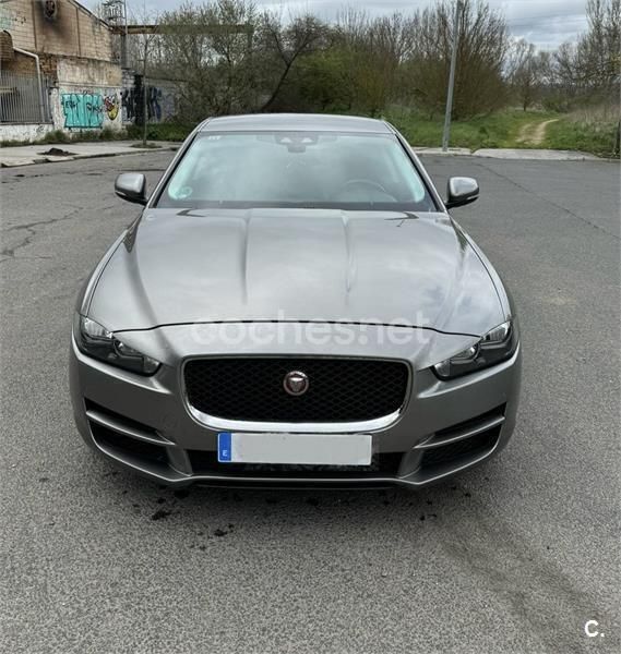 Gris / plata Usado 2018 Jaguar XE Prestige Berlina | 22.000 € (Precio justo) - Imagen 1/4