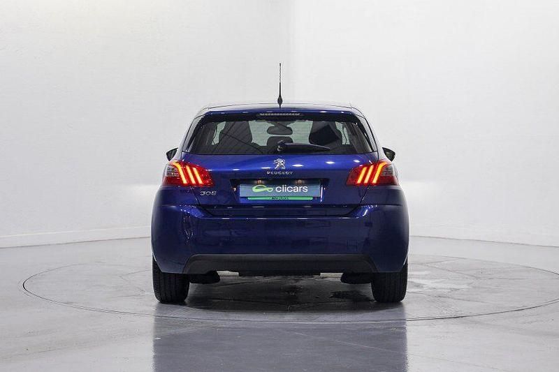 Usado Peugeot 308 Allure 110 CV (80 kW) 2019 Azul Berlina