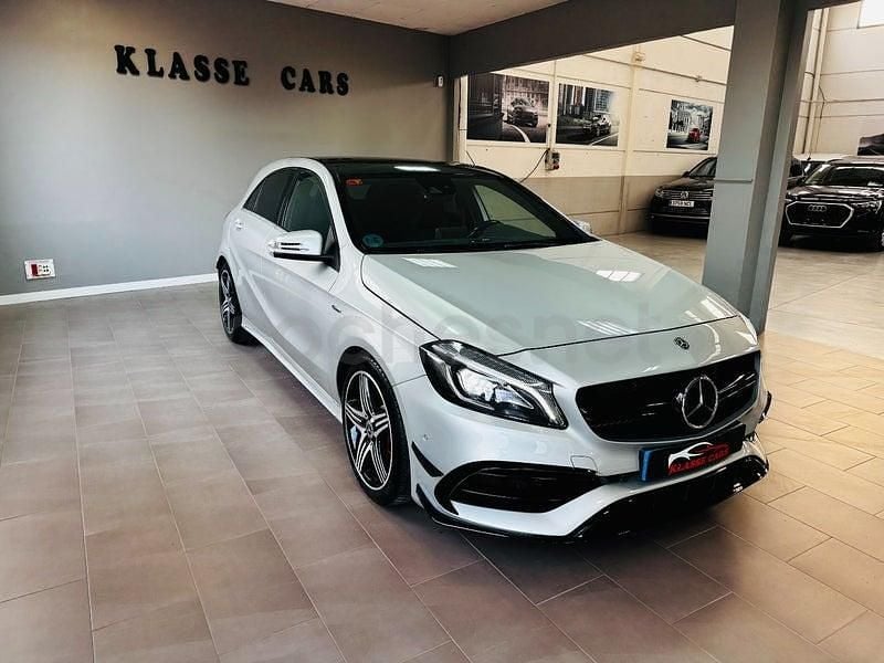Usado Mercedes A250 218 CV (160 kW) 2017 Gris / plata Berlina