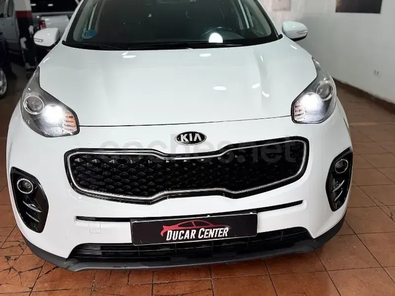 Usado Kia Sportage 132 CV (97 kW) 2018 Blanco SUV