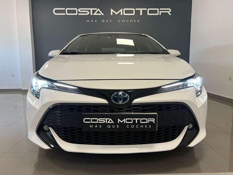 Usado Toyota Corolla Active 122 CV (89 kW) 2021 Blanco Utilitario