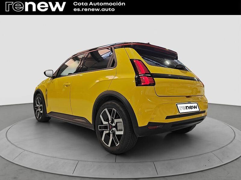 Usado Renault R5 Techno 110 kW (150 CV) 2025 Amarillo Utilitario