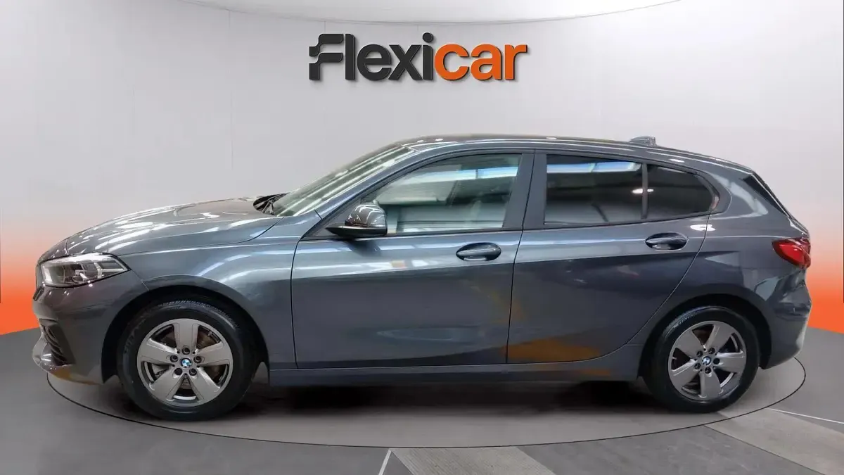 Usado BMW 116 116 CV (85 kW) 2021 Gris Utilitario