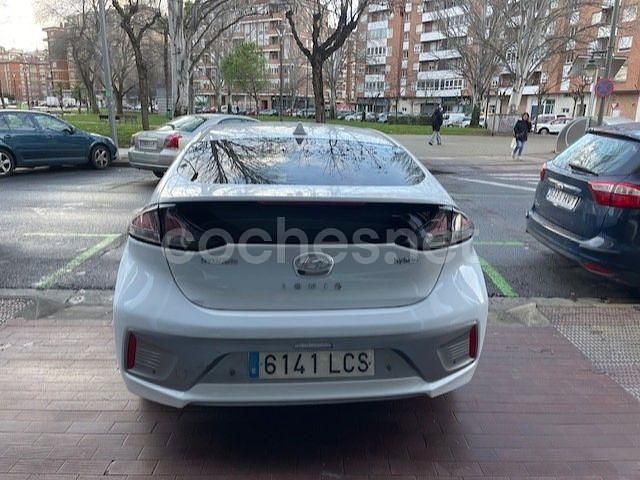 Usado Hyundai Ioniq 141 CV (103 kW) 2020 Blanco Utilitario