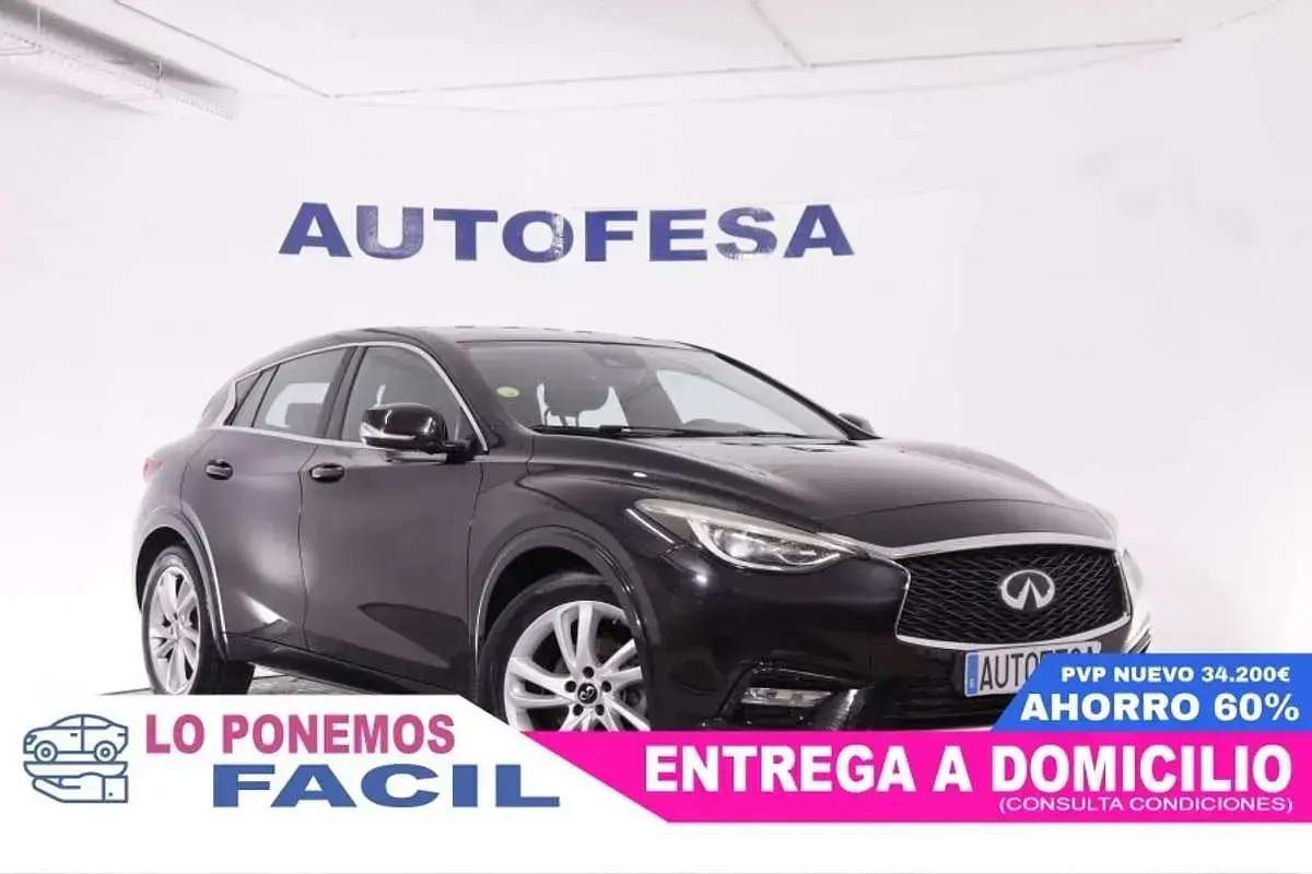 Usado Infiniti Q30 Premium 109 CV (80 kW) 2016 Negro SUV