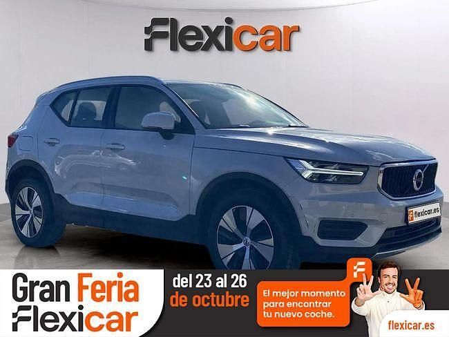 Blanco Usado 2021 Volvo XC40 Momentum SUV | 21.990 € (Un poco caro) - Imagen 1/4