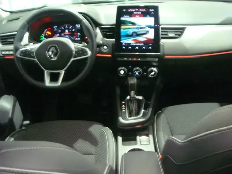 Usado Renault Arkana Zen 145 CV (106 kW) 2022 Negro SUV
