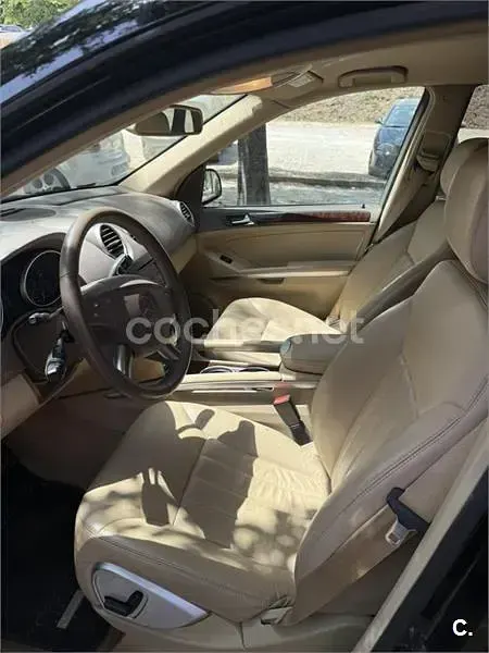 Usado Mercedes ML320 224 CV (164 kW) 2007 Negro SUV