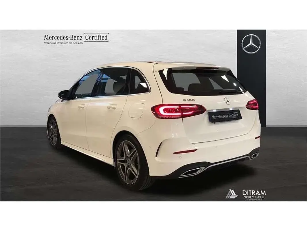 Usado Mercedes B180 136 CV (100 kW) 2021 Utilitario