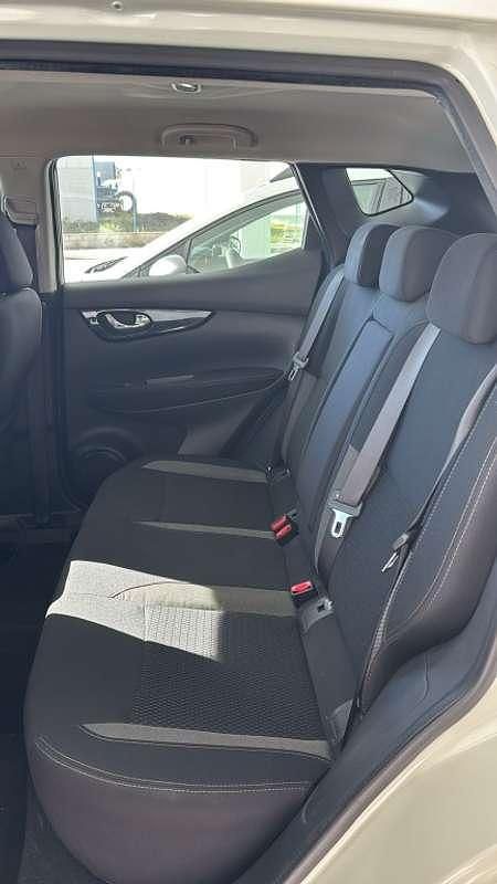 Usado Nissan Qashqai Acenta 116 CV (85 kW) 2020 Blanco SUV