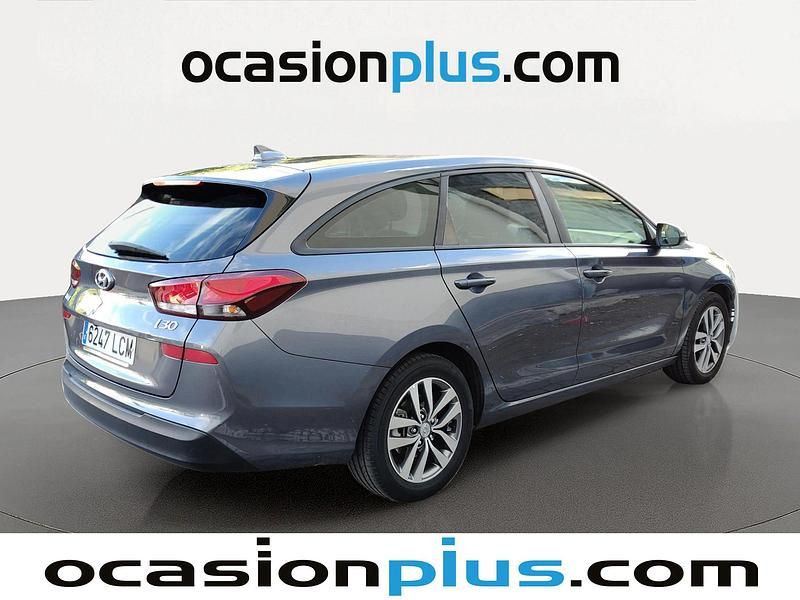 Usado Hyundai i30 116 CV (85 kW) 2019 Gris Familiar